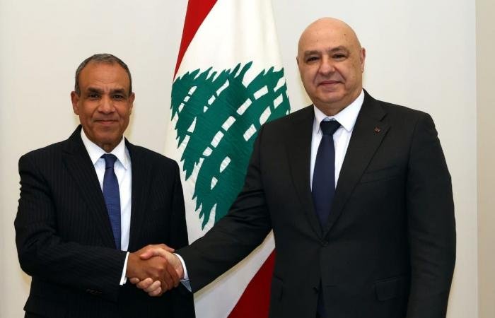 عون: لا نريد أن نكون مسرحا لحروب الآخرين.. ونرحب بجهود مصر لوقف التصعيد | عيون الجزيرة