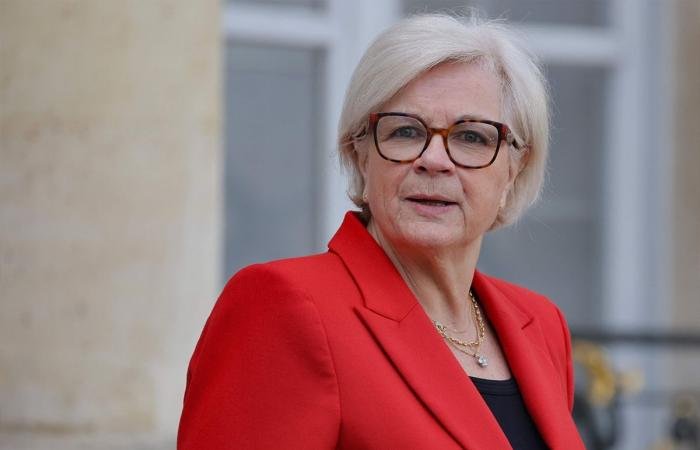 وزيرة القوات المسلحة الفرنسية: حرب الشرق الأوسط «ليست حربنا» | عيون الجزيرة