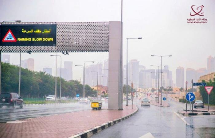 أخبار قطر | "أشغال": التعامل مع 85% من بلاغات تجمعات مياه الأمطار واستمرار الجاهزية على مدار الساعة | عيون الجزيرة قطر