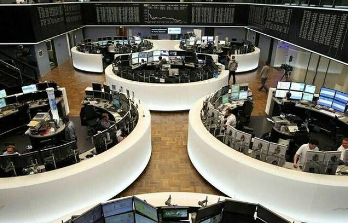 الأسهم الأوروبية توقف سلسلة مكاسب مع تصاعد مخاوف التضخم