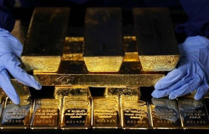 ارتفاع أسعار الذهب مع زيادة الطلب على أصول الملاذ الآمن