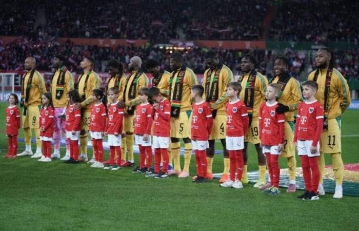 الرياضة الان | «فضيحة في الفندق».. سرقة ساعات فاخرة من لاعبي منتخب غانا في النمسا | عيون الجزيرة الرياضي