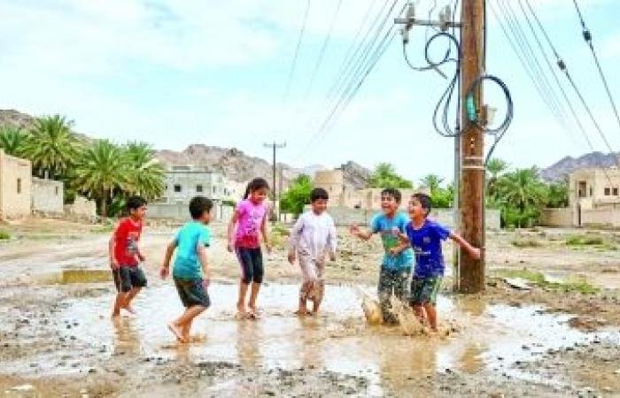 أخبار سلطنة عمان | التجمعات المائية بعد الأمطار.. مخاطر حقيقية تهدد الأطفال والصحة العامة | عيون الجزيرة الاخبارية عمان