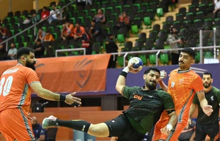 الكأس يغير ملامح اليد