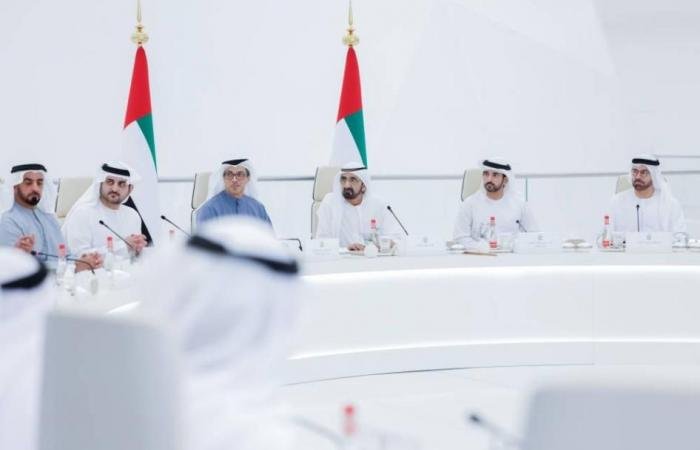 الامارات الان | محمد بن راشد: ثوابتنا باقية ومسيرتنا مستمرة وعودتنا ستكون أقوى | عيون الجزيرة الامارات