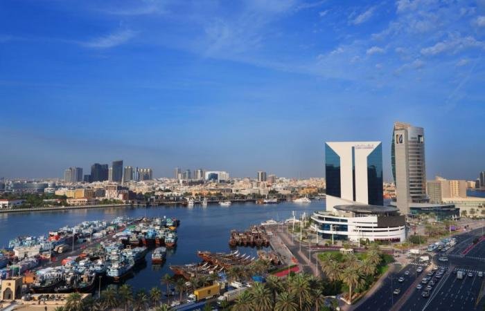 قيادات قطاعات الأعمال: نموذج دبي الاقتصادي يُعيد رَسم التنافسية