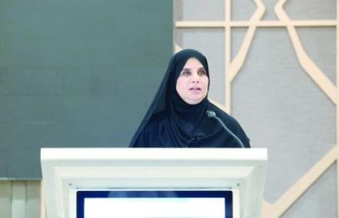 أخبار سلطنة عمان | مناقشة أهمية تبنّي نهج مؤسسي قائم على الابتكار والاستدامة | عيون الجزيرة الاخبارية عمان