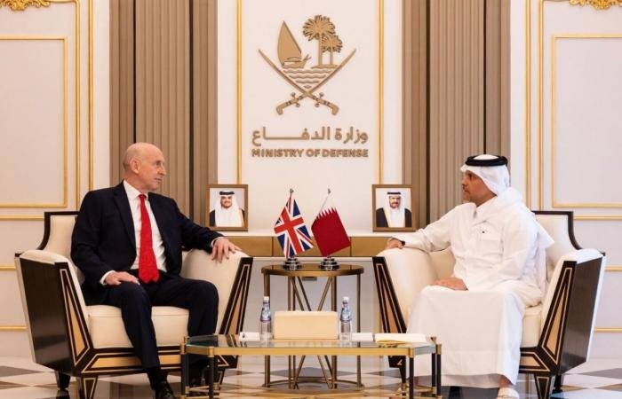 أخبار قطر |  نائب رئيس مجلس الوزراء ووزير الدولة لشؤون الدفاع يلتقي وزير الدفاع البريطاني | عيون الجزيرة قطر