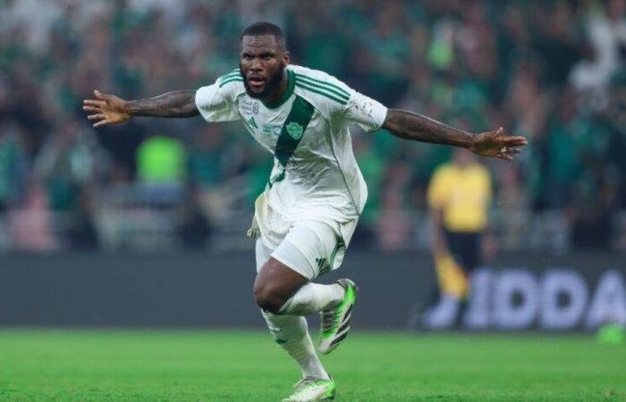 الأهلي يرفض رحيل الرئيس