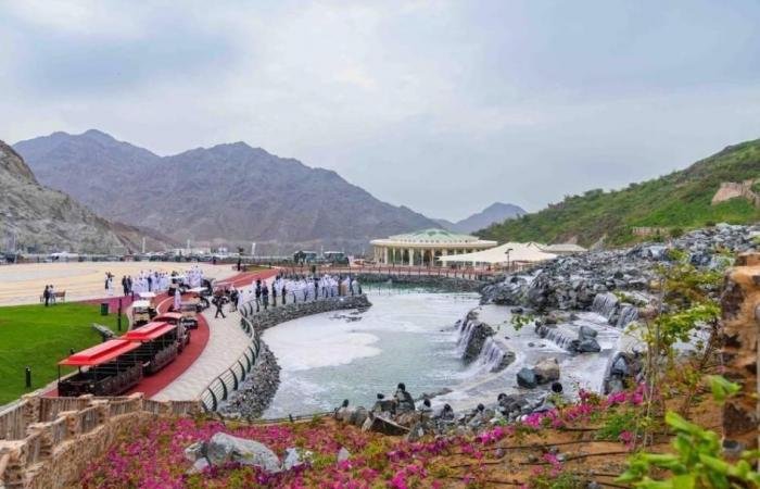 الامارات الان | الشارقة.. الحدائق تفتح أبوابها من جديد أمام الجمهور | عيون الجزيرة الامارات