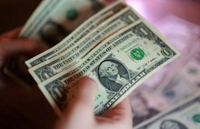 الدولار يرتفع في آسيا باعتباره من «الأصول الآمنة»