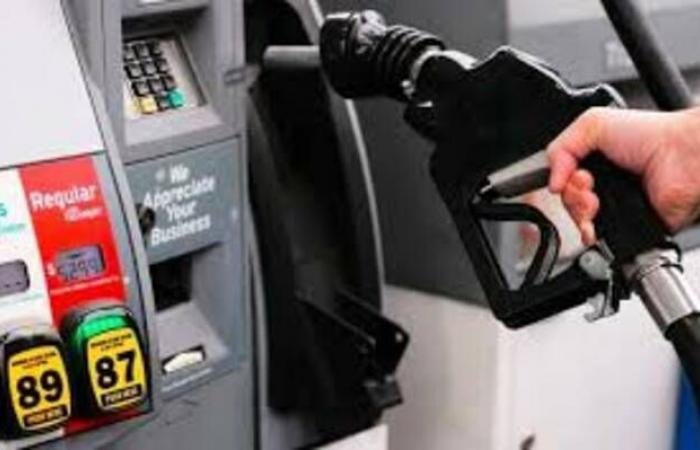 أسعار البنزين الأمريكية تلامس 4 دولارات للجالون وسط أزمة الطاقة