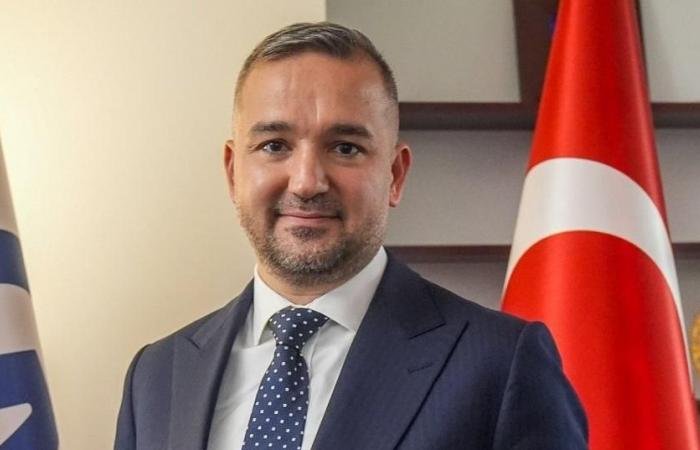 محافظ المركزي التركي يدافع عن استخدام احتياطيات الذهب