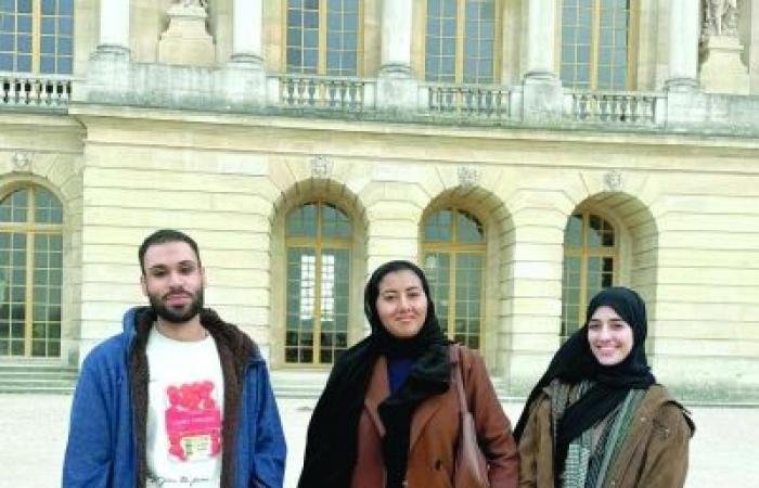 أخبار سلطنة عمان | طلبة كلية البريمي يشاركون في منتدى لأخلاقيات الذكاء الاصطناعي بفرنسا | عيون الجزيرة الاخبارية عمان