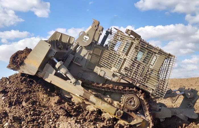 لبنان: إسرائيل تفتح معركة البقاع الغربي والجيش ينسحب من قرى الجنوب المسيحية | عيون الجزيرة