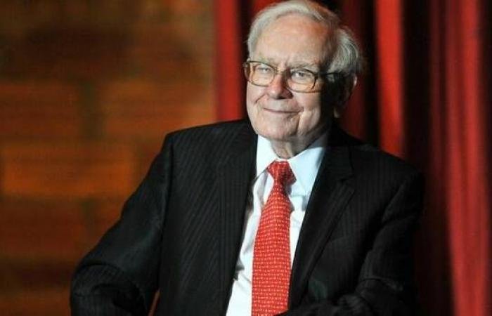 وارن بافيت: القنبلة الإيرانية ترفع مخاطر نشوب صراع نووي كارثي