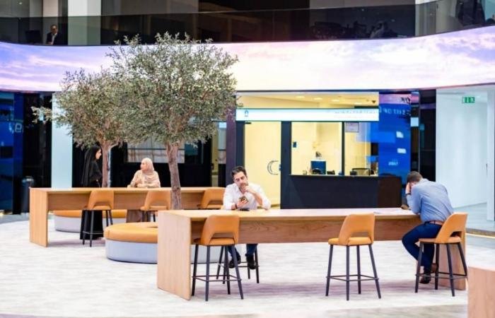 أسهم الإمارات تنتعش بسيولة معززة بـ 2.5 مليار درهم