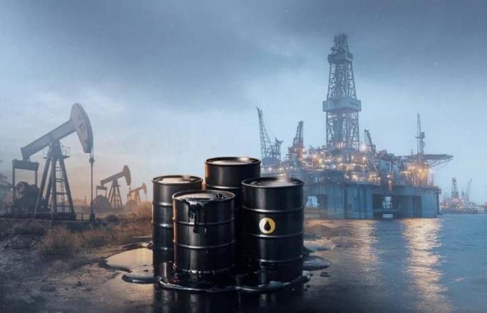 النفط يرتفع 8% والخام الأمريكي يعادل برنت لأول مرة