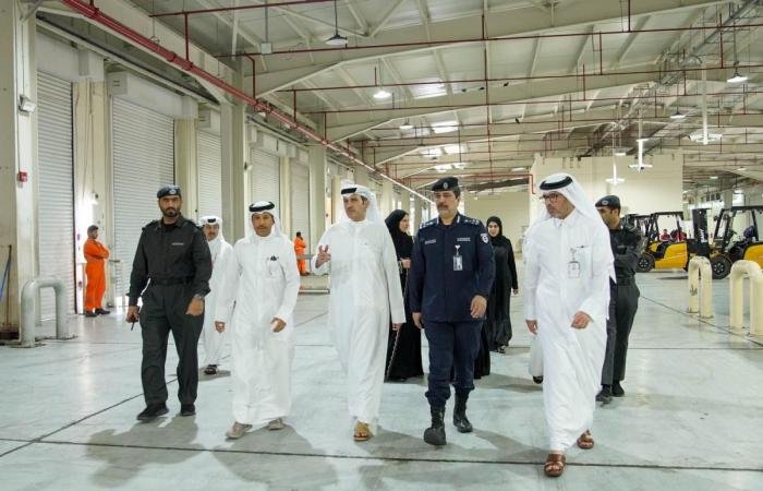 أخبار قطر | وفد من الصحة يقوم بجولة تفقدية لوحدتي التفتيش بمنفذ أبو سمرة الحدودي | عيون الجزيرة قطر
