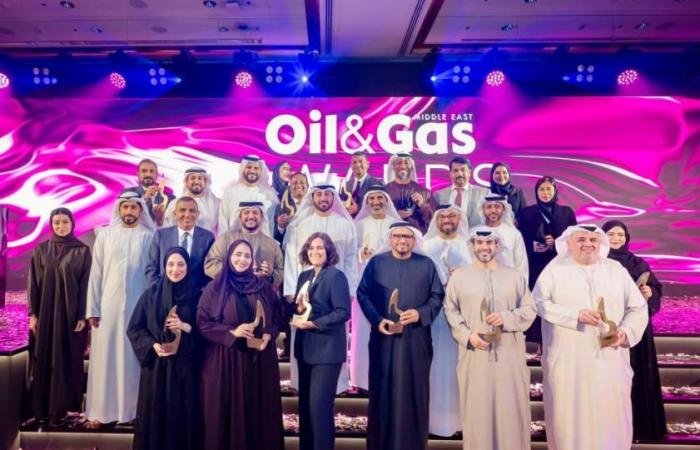 «أدنوك» تحصد 14 جائزة ضمن «النفط والغاز في الشرق الأوسط»
