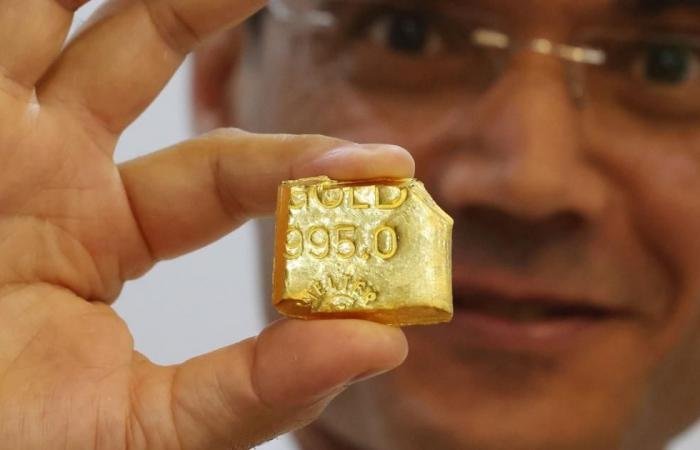 الذهب.. علاوة سعرية ‌في الهند لأول مرة منذ شهرين