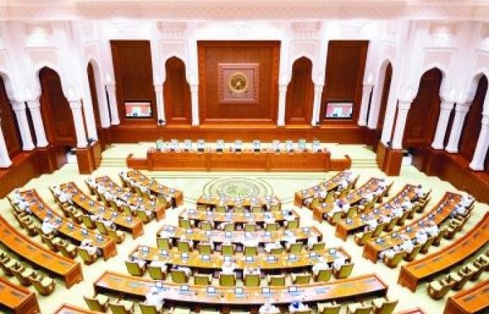 أخبار سلطنة عمان | "الشورى" يستضيف وزير النقل لمناقشة شاملة لأداء الوزارة واستراتيجياتها | عيون الجزيرة الاخبارية عمان