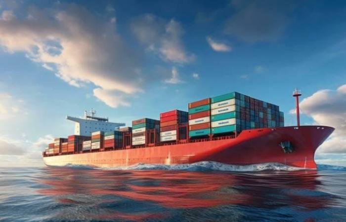 لأول مرة.. الإمارات ضمن أكبر 10 دول مصدّرة للسلع عالمياً