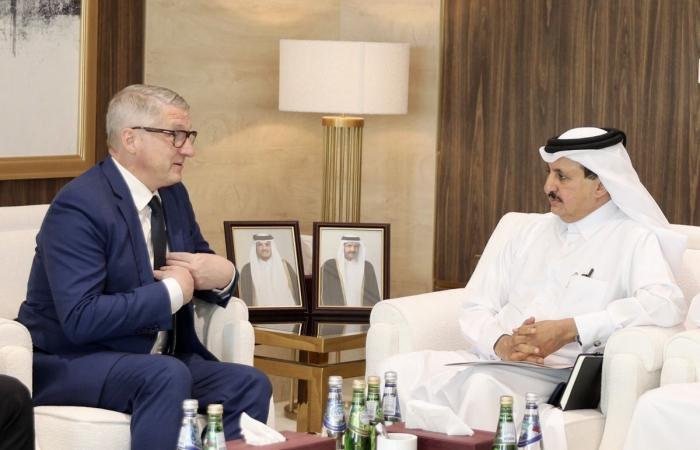 تداول واقتصاد | رئيس غرفة قطر يستعرض التعاون التجاري مع طاجيكستان وإندونيسيا وفنلندا | عيون الجزيرة مال واقتصاد
