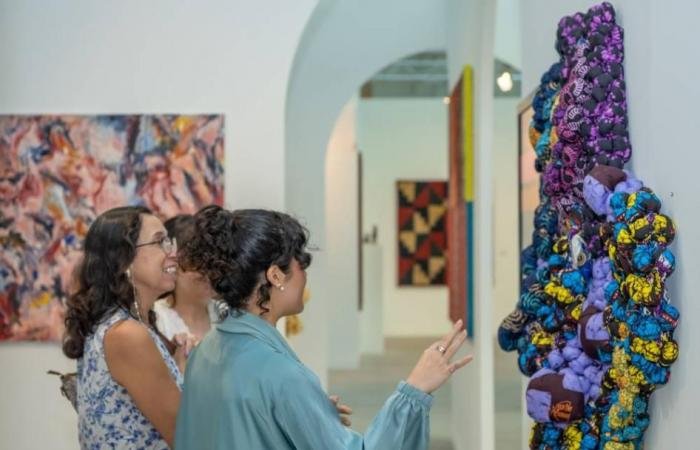 أبوظبي تستقبل 26.6 مليون زائر في 2025