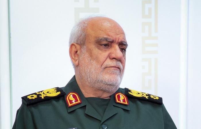 الحرس الثوري الإيراني يعلن مقتل رئيس جهاز استخباراته | عيون الجزيرة