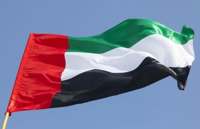 استهداف مبنى «دو» في الفجيرة بمسيّرة إيرانية دون تسجيل إصابات | عيون الجزيرة