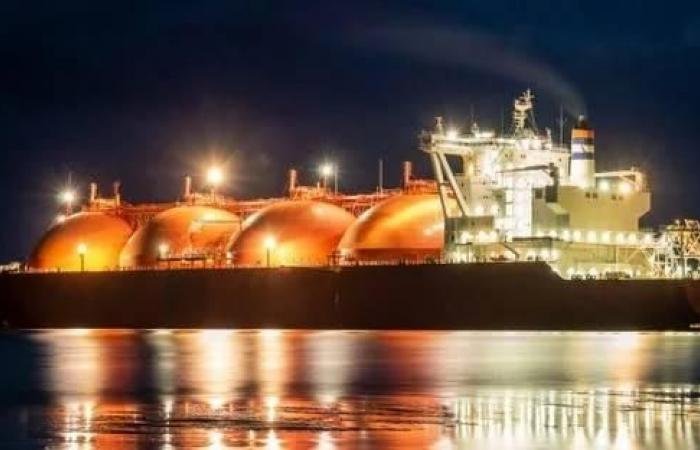 ناقلتان محملتان بغاز قطري تفشلان في عبور «هرمز»