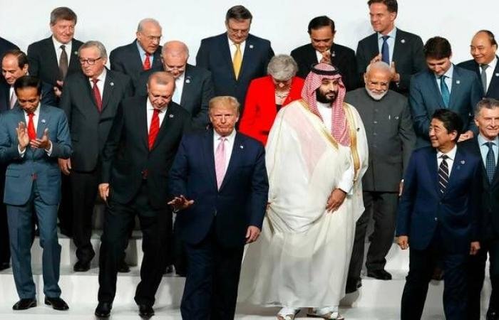 ترامب ينتقد حلفاءه ويشيد بدعم دول الخليج في الحرب