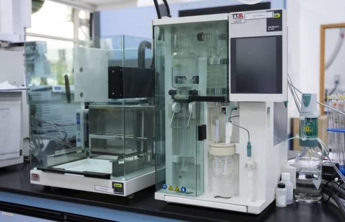 الامارات الان | بلدية عجمان تطلق نظام إدارة المختبرات المركزية | عيون الجزيرة الامارات