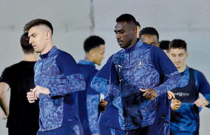 الرياضة في قطر | دوري نجوم بنك الدوحة| الدحيل يواصل استعداداته للأهلي | عيون الجزيرة الاخبارية