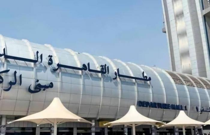 مطارات مصر تعمل بكامل طاقتهاوتستقبل 111 ألف مسافر في يوم