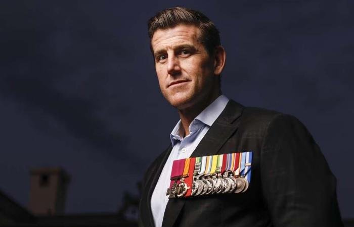 اعتقال العسكري الأسترالي الأكثر تكريماً بتهم ارتكاب جرائم حرب في أفغانستان | عيون الجزيرة