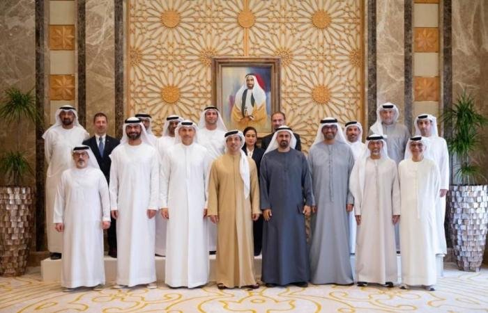 الامارات الان | منصور بن زايد: نتائج قوية في «مبادلة».. ونواصل دعم اقتصاد الإمارات (فيديو) | عيون الجزيرة الامارات