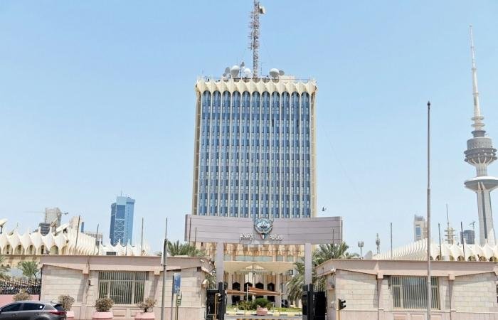 أخبار الكويت | «الإعلام» تُجد التأكيد: التنسيق المسبق معنا عند إنتاج أو تنفيذ أو نشر أي أعمال وطنية | عيون الجزيرة الكويت