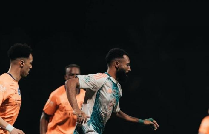 الفهود يقلص آمال القلعة