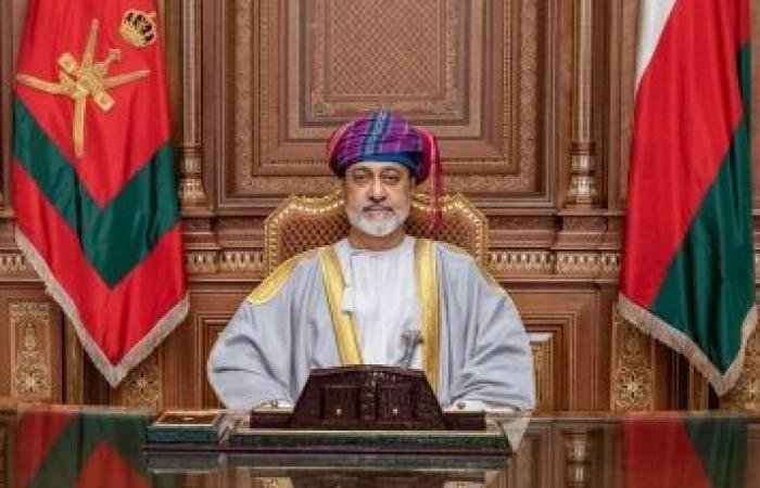 أخبار سلطنة عمان | جلالة السُّلطان المعظّم يتلقى اتصالًا هاتفيًّا من الرئيس الفرنسي | عيون الجزيرة الاخبارية عمان