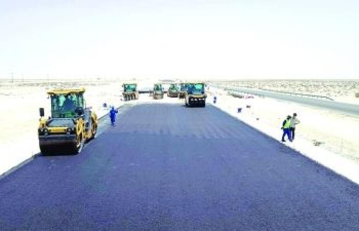 أخبار سلطنة عمان | بدء رصف المرحلتين الرابعة والخامسة لازدواجية طريق السلطان سعيد بن تيمور | عيون الجزيرة الاخبارية عمان