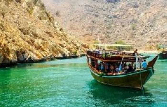 أخبار سلطنة عمان | خطوات متقدمة في مشروعات الاقتصاد الدائري والسياحة البيئية.. والإيرادات تتجاوز 3.6 مليون ريال | عيون الجزيرة الاخبارية عمان