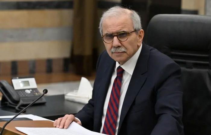 لبنان يعلن الخميس يوم حداد وطني وإقفال الإدارات حدادا على ضحايا الغارات الإسرائيلية | عيون الجزيرة