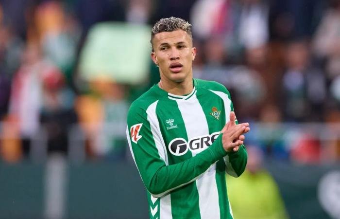 الرياضة الان | استبعاد نجم ريال بيتيس بسبب ابنة المدير | عيون الجزيرة الرياضي