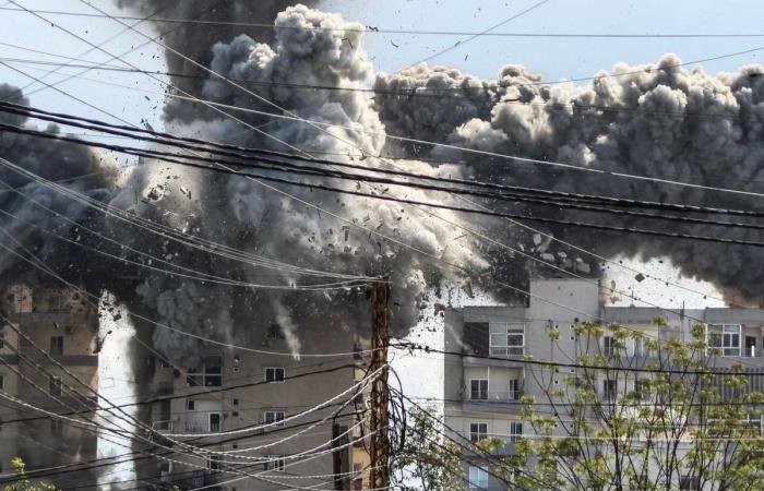 الجيش الإسرائيلي يعلن مقتل سكرتير أمين عام حزب الله | عيون الجزيرة