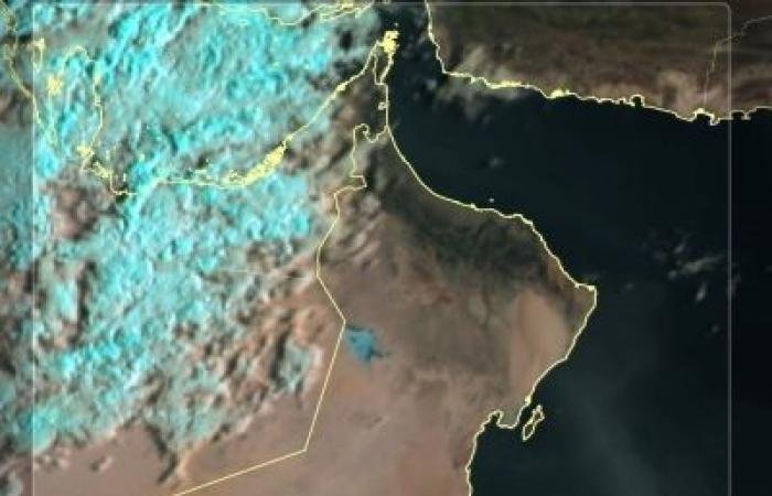 أخبار سلطنة عمان | أمطار متفرقة على عدد من الولايات | عيون الجزيرة الاخبارية عمان