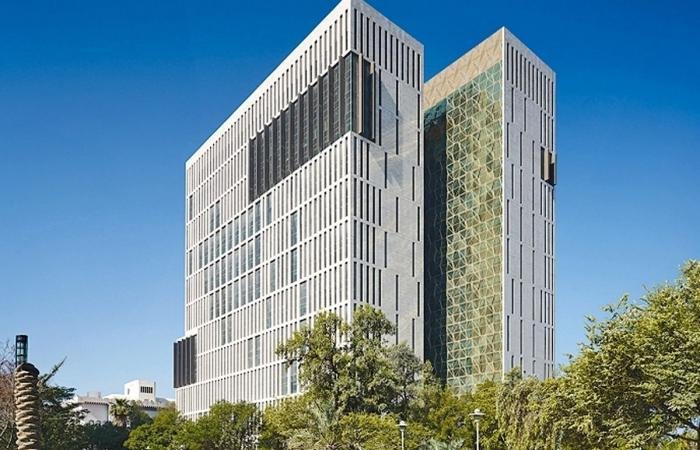 أخبار الكويت | حبس 3 أشخاص 10 سنوات في قضية تمويل «حزب الله» | عيون الجزيرة الكويت