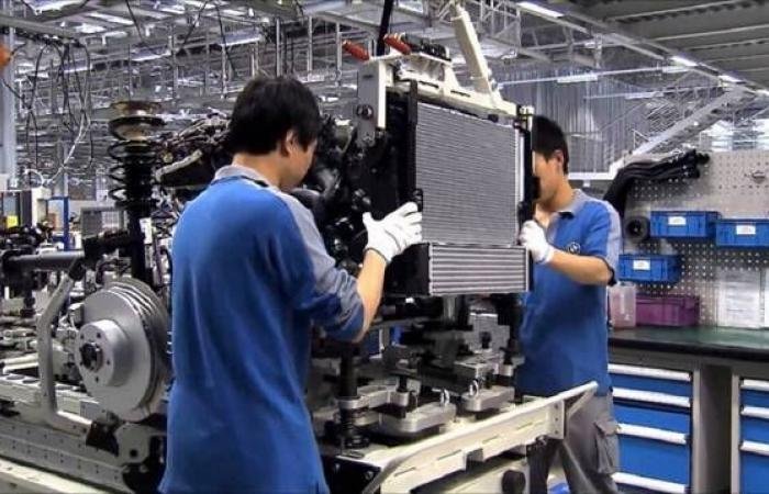 أسعار المصانع بالصين تخرج من الانكماش مدفوعة بصدمة الطاقة