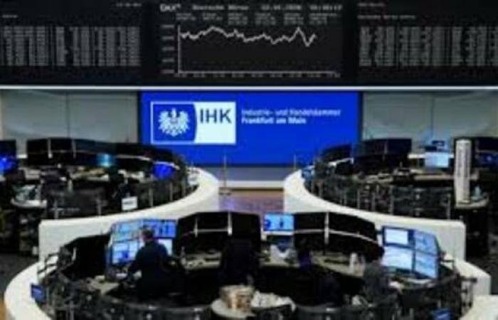 "ستاندرد آند بورز 500" يرتفع طفيفاً عقب وقف إطلاق النار